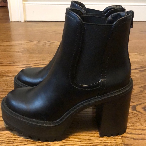 Kamora platform lug booties Clearance